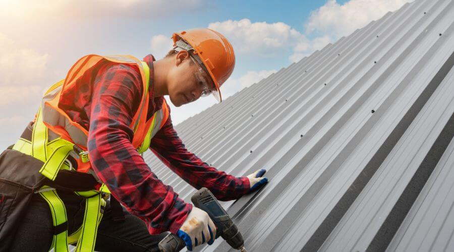 Professional gutter cleaning in Redstone, MT